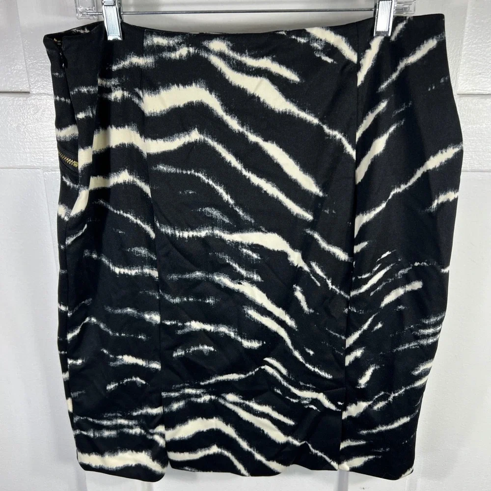 Michael Kors Zebra Print Pencil Skirt Black White Gold Zip Size 14